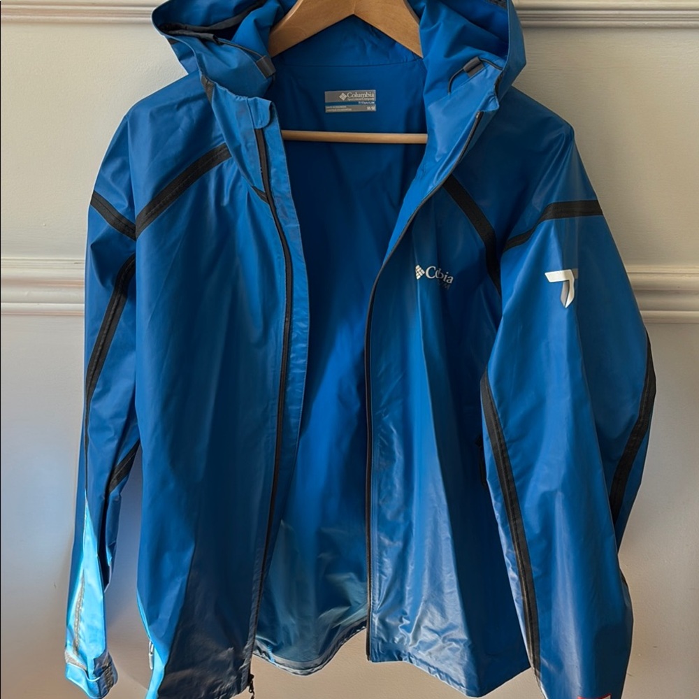 Columbia Titanium OutDry Blue Hooded Rain Jacket